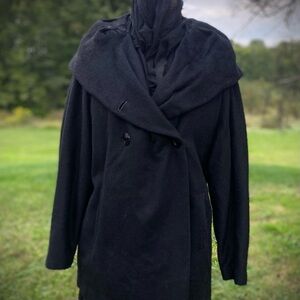 Elegant vintage Black Women's wool Coat